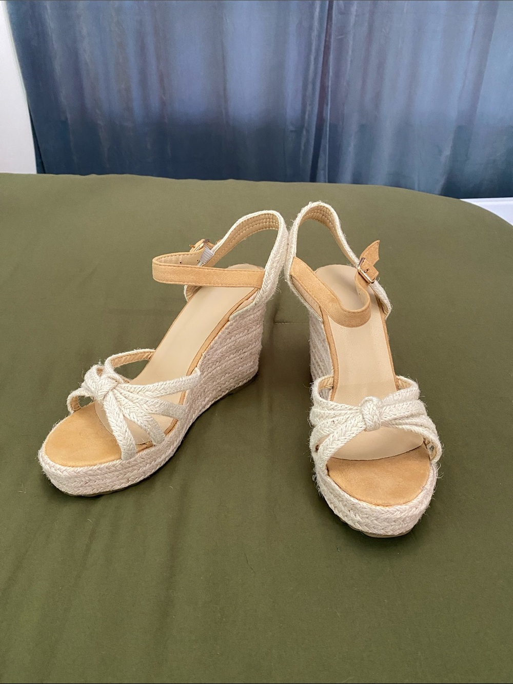 Womens Neutral Espadrille Wedge Sandals - Beige